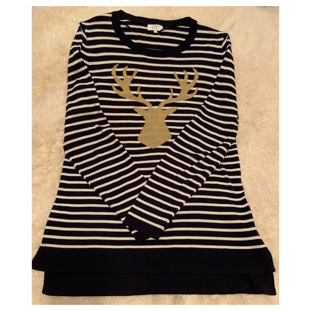 EUC Crown & Ivy Navy/White Striped Sweater-M